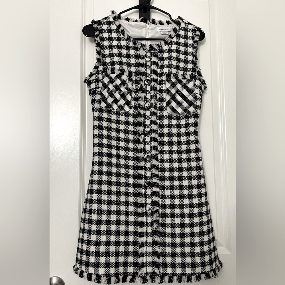 Urban Revivo Tweed Sleeveless Dress